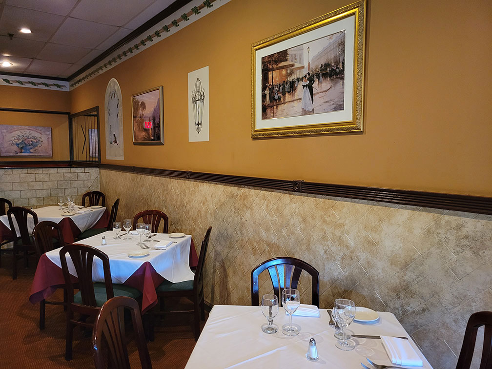 Bruno's Bistro Gallery